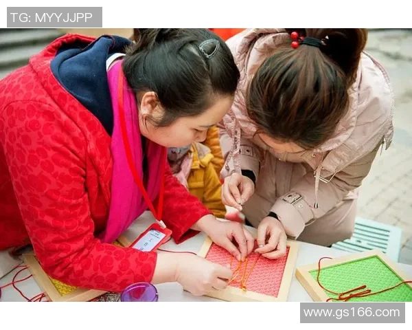 金堂三小足球明星崭露头角展现青春活力与团队精神的精彩瞬间