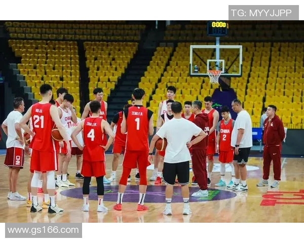 西安篮球队在邀请赛中以90分稳居积分榜首位，表现出色引人瞩目